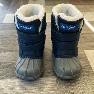Cat & Jack toddler snow boots